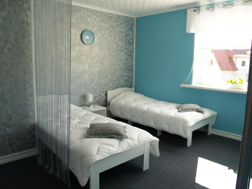 Hotel Vesiroos Parnu Room photo
